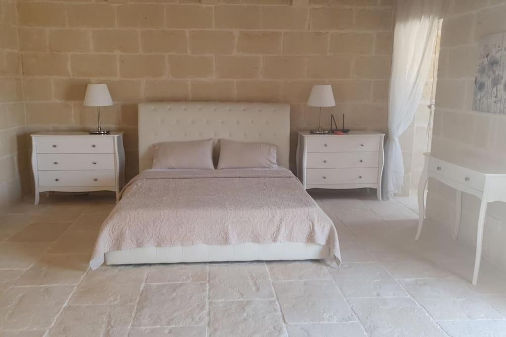 Farmhouse Villa With Large Pool And Garden In Gozo Għarb Eksteriør billede