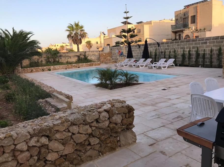 Farmhouse Villa With Large Pool And Garden In Gozo Għarb Eksteriør billede